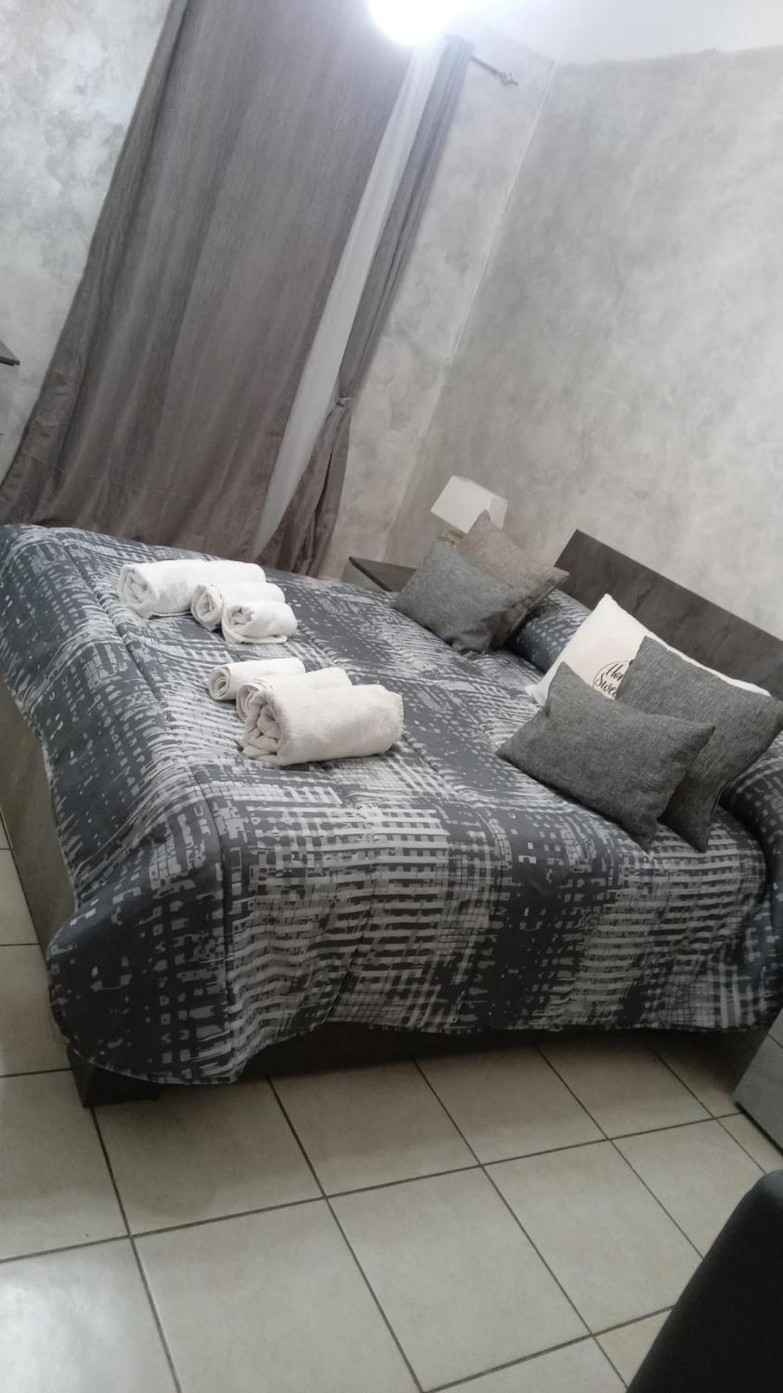 Homesweet Катания Екстериор снимка